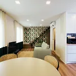 Espaco Quattro *